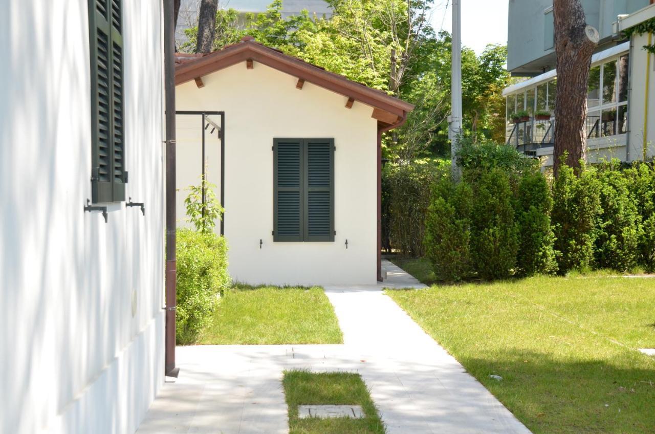 Hotel Select Suites & Spa - Apartments Riccione Exterior photo